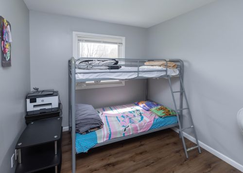 336 12 St, Plainwell MI 49080-1902 exterior