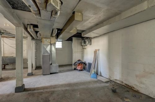 5808 38th St, Milwaukee WI  53209-4024 exterior