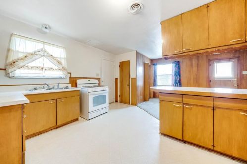 1316 Adelaide Dr, Dallas TX 75216-6911 exterior