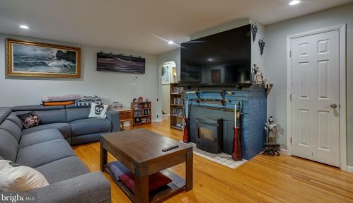 407 Moyer Rd, Pottstown PA  19464-1019 exterior