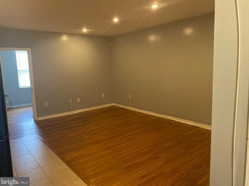 1713 Capitol Ave, Washington DC  20002-2242 exterior