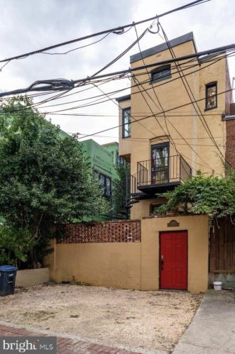 1429 Q St, Washington DC 20009-3808 exterior