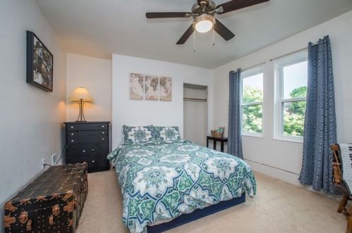 1678 New Haven Ave, Pittsburgh PA  15216-1919 exterior