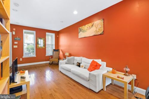 3023 Aramingo Ave, Philadelphia PA 19134-4316 exterior