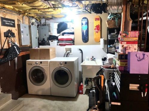 3429 Oakley Ave, Chicago IL 60608-6027 exterior