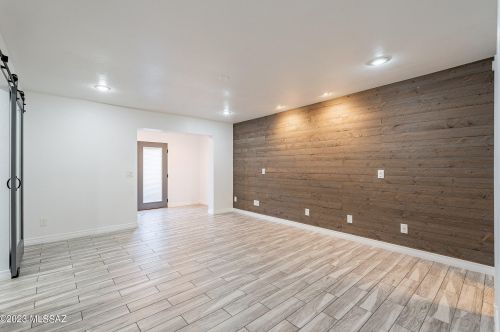 9814 1st St, Tucson AZ  85748-1950 exterior