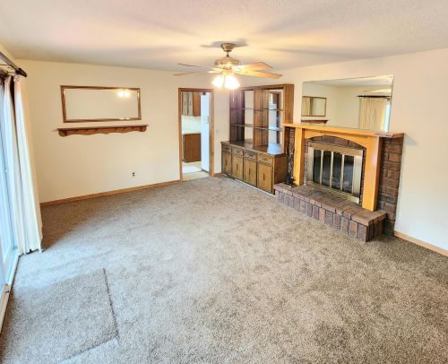 4703 Chalet Ln, Wyoming MI  49519-4912 exterior