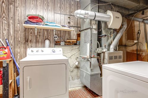 3420 Stonegate Rd, Waukegan IL 60087-1409 exterior