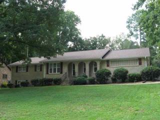 660 Forest Ln, Cleveland, TN 37312-4912