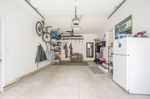 2140 Harding Ave, Meskegon MI 49441-1410 exterior