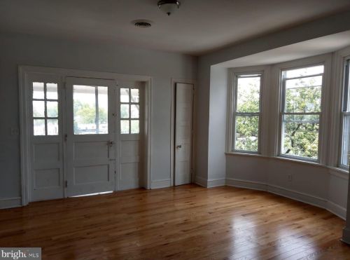 5913 Chestnut St, Philadelphia PA  19139-3135 exterior