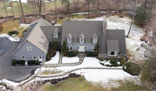 28 Lost Mine Pl, Ridgefield, CT 06877-3435