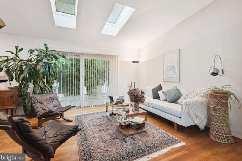 14100 Arctic Ave, Rockville MD 20853-2617 exterior