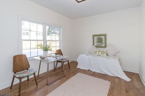 2051 Jersey Ave, Scotch Plains NJ  07076-4679 exterior