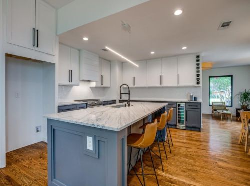 570 Hambrick Rd, Dallas TX  75218-1745 exterior