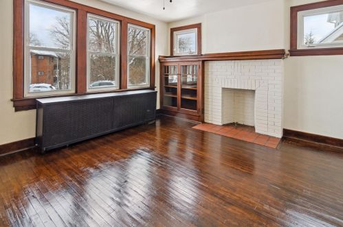 1614 Aurelius St, Pittsburgh PA 15218-2320 exterior