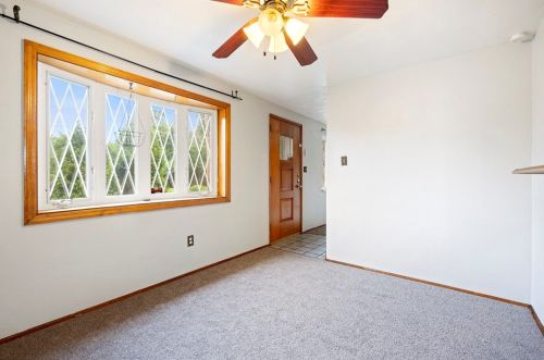 349 Anthon Dr, Pittsburgh PA 15235-3911 exterior