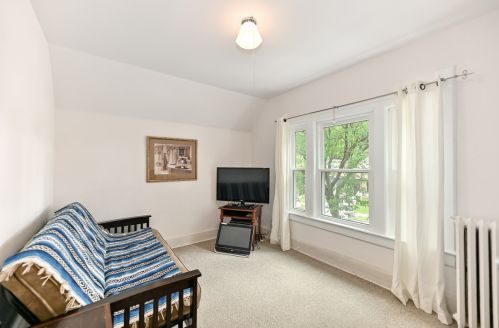 1137 49, Milwaukee WI 53214-3527 exterior