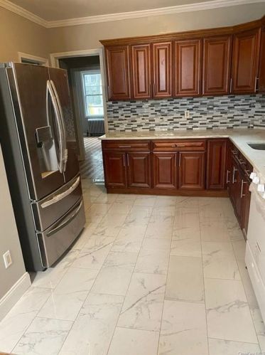 680 226th St, Bronx NY  10466-3932 exterior