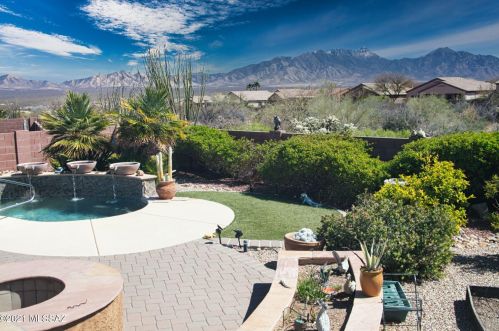 1175 Calle Artistica, Green Valley AZ 85614-6161 exterior