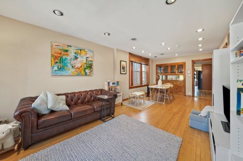 2321 Walton St, Chicago IL 60622-4817 exterior