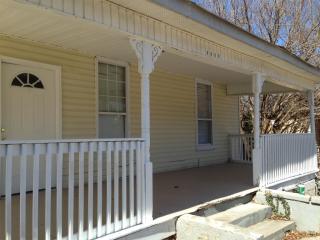 1117 Garibaldi St, Atlanta GA  30310-3611 exterior