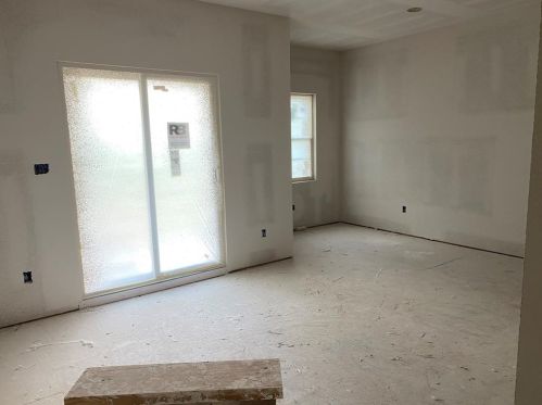 25 Forest Dr, Huntsville TX 77340-5676 exterior