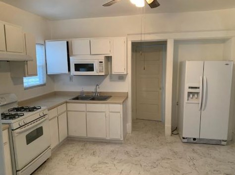 657 Broadway St, Joliet IL 60435-1752 exterior