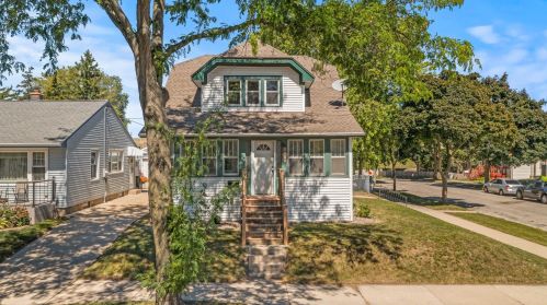 7102 Adler St, Milwaukee, WI 53214-1643