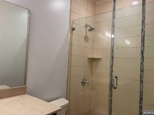 234 Division St, Cliffside Park NJ 07010-2305 exterior