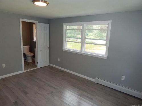 236 Derby Rd, Middletown NY 10940-7294 exterior