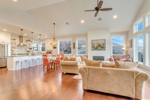 11623 Broadview Way, Sandy UT 84092-5628 exterior