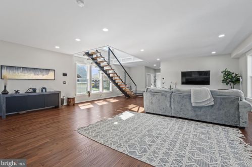 2216 30th St, Washington DC  20020-3369 exterior