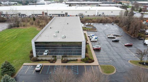 4250 Commercial Ave, Kalamazoo MI  49002-9761 exterior