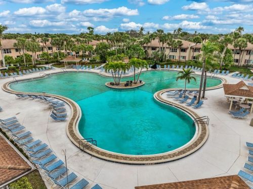 3655 Arctic Cir, Naples FL 34112-5049 exterior