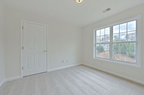 7636 Cole Ln, Atlanta GA 30349-1090 exterior