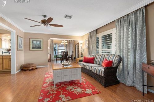 1460 Sunshine, Fort Pierce FL 34952-6009 exterior