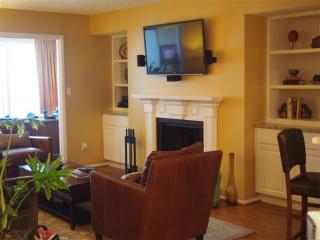 1211 Summit North Dr, Atlanta, GA 30324-5645