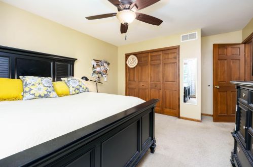 3020 Kalarama Ave, Kalamazoo MI 49024-2383 exterior