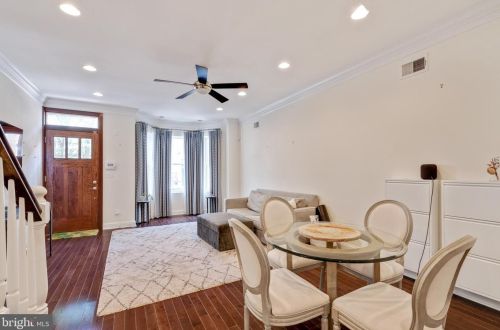 1634 Bainbridge St, Philadelphia PA  19146-2035 exterior