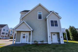 167 Silver St, Manchester, NH 03103-5506