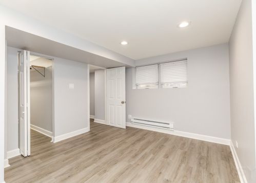 3352 Avers Ave, Chicago IL  60618-5257 exterior