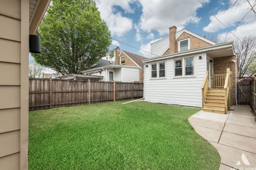 4832 Merrimac Ave, Chicago IL  60630-2914 exterior