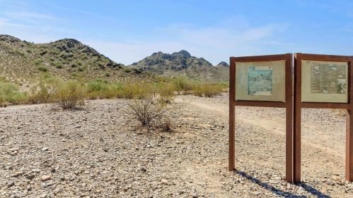 9218 33 Way, Phoenix AZ 85028-4907 exterior