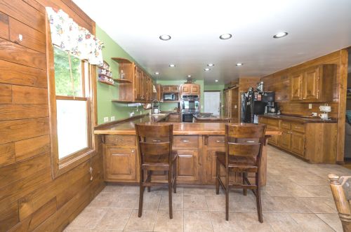 22116 Frontage Rd, Joliet IL 60431-9039 exterior