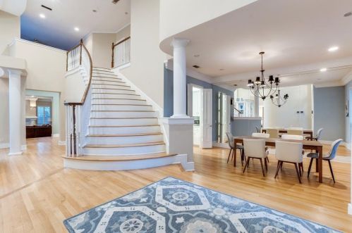 17916 Castle Bnd Dr, Dallas TX 75287-6800 exterior