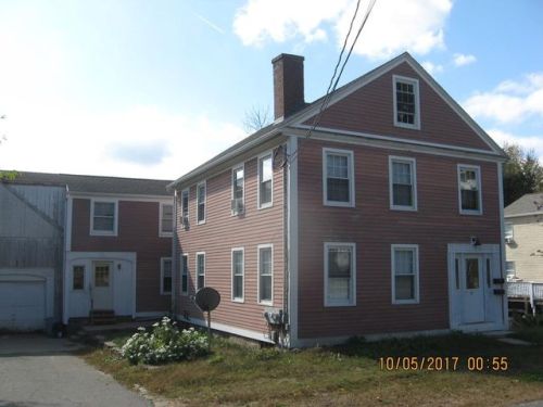 627 Pleasant St, Worcester, MA 01602-2724