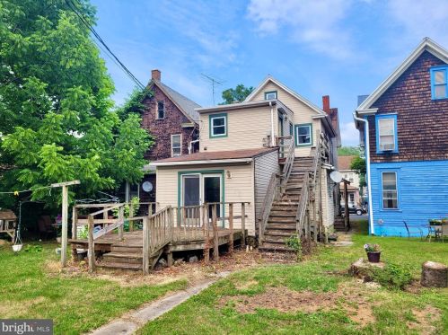 1124 Washington St, Huntingdon, PA 16652-1902