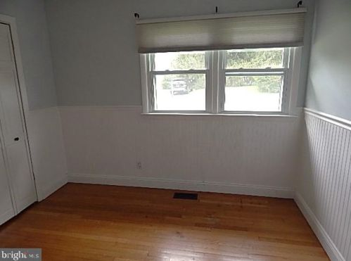 2558 Hillside Dr, Huntingtown MD 20639-9409 exterior