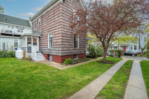 36 Morning St, Portland ME 04101-4429 exterior